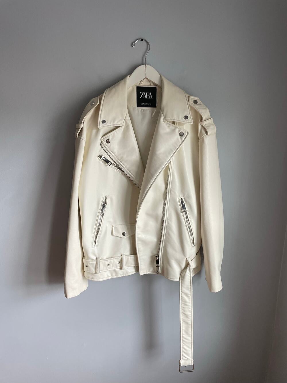 ZARA Cream White Moto Biker Jacket Minimalist Size Medium Neutral Oversized